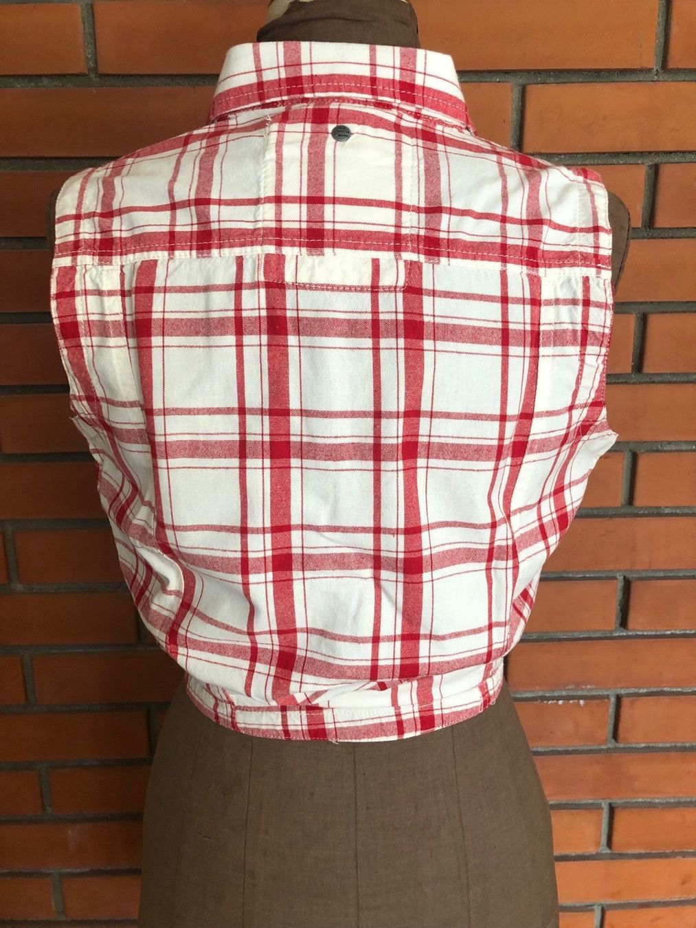 Superdry Camicette: Ärmellose Bluse Superdry! – Usato da Niederteufen venduto da nana65 1