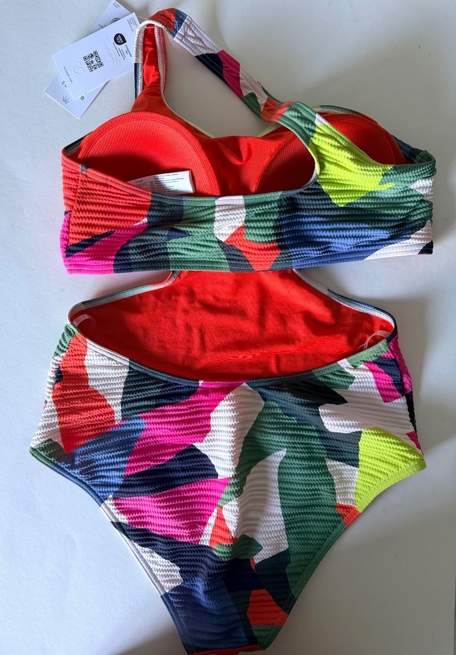 Triumph Badekleider & Bikinis: TRIUMPH, Badekleid SUMMER EXPRESSION, Grösse 42B, Mehrfarbig – Neu und originalverpackt aus Rudolfstetten von gst_g7xl 6