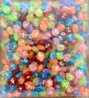 1000 Stück Bastelperlen Buchstaben bunt
