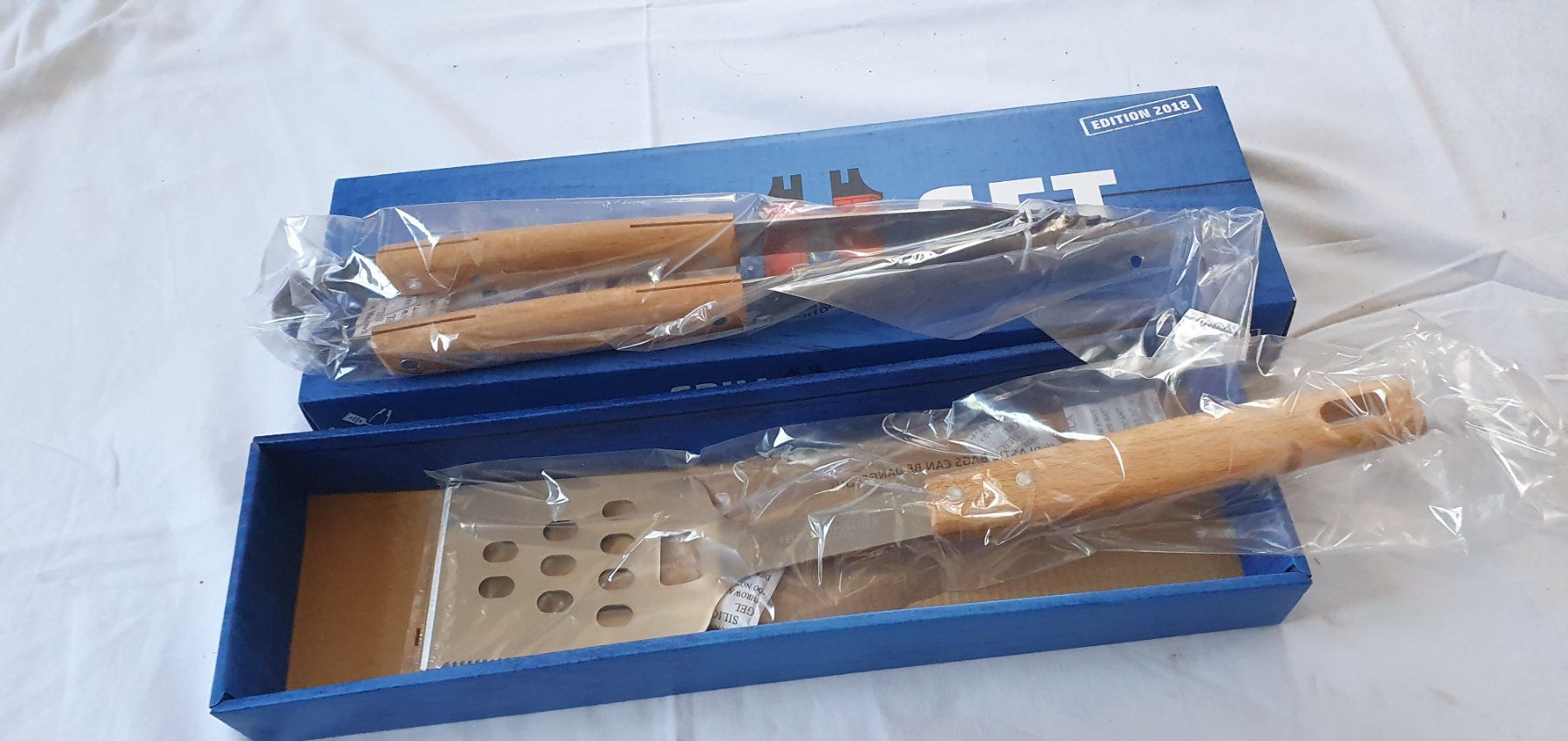 Bestecksets: Grill Set Feldschlösschen 2018 – Neu und originalverpackt aus Läufelfingen von jac_vp95 2