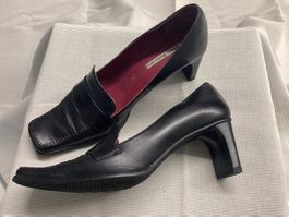 Italienische Qualität,Pumps, Schuhe, Leder schwarz, Gr.40