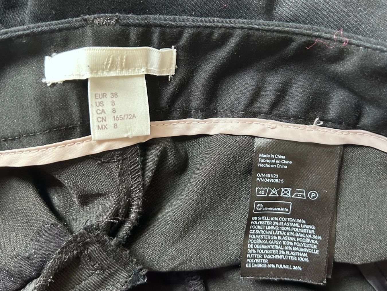 H&M Hosen: H&M Shorts – Gebraucht aus St. Gallen von look-twice 2