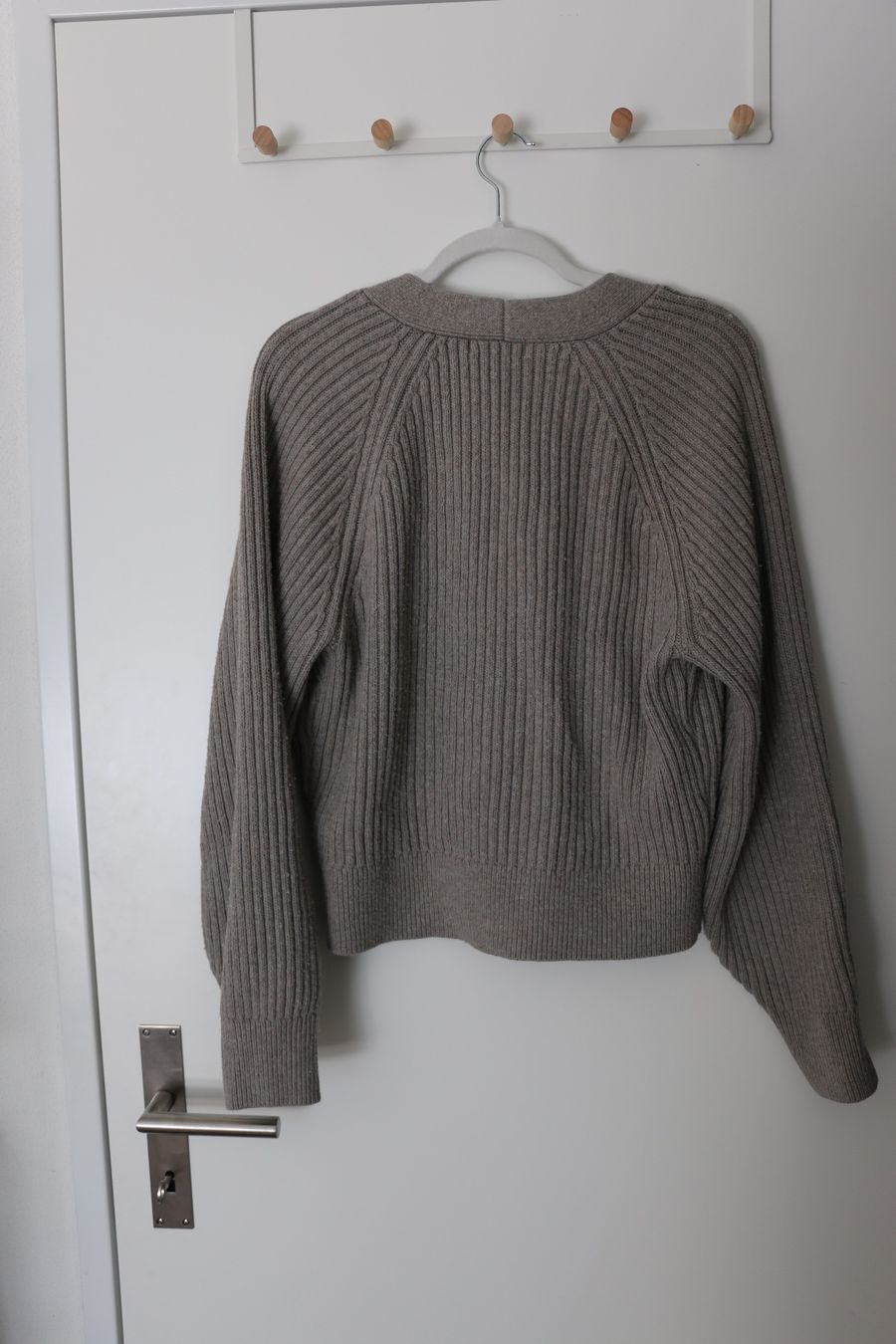 H&M Giacche: Strickjacke H&M Gr. S – Usato da Männedorf venduto da Topojasa 1