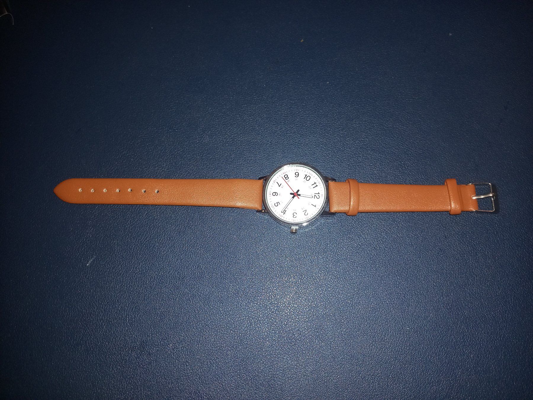 Uhren: Quarz-Armbanduhr braunem PU-Lederarmband - Montre bracecet – Neu und originalverpackt aus Lausanne von novastoris 3