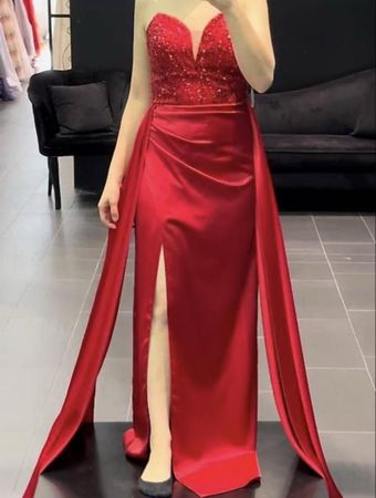 Rotes Abendkleid, Gr. 36