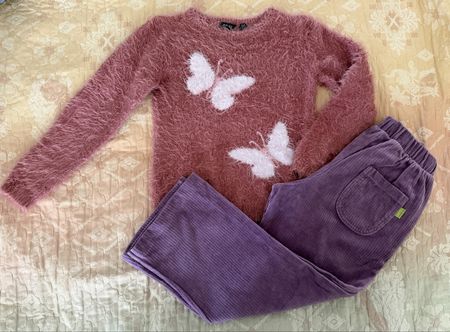 Set Hose und Pullover Grösse 122