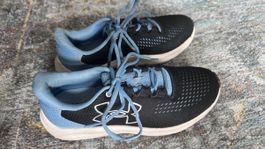 Under armor trainers