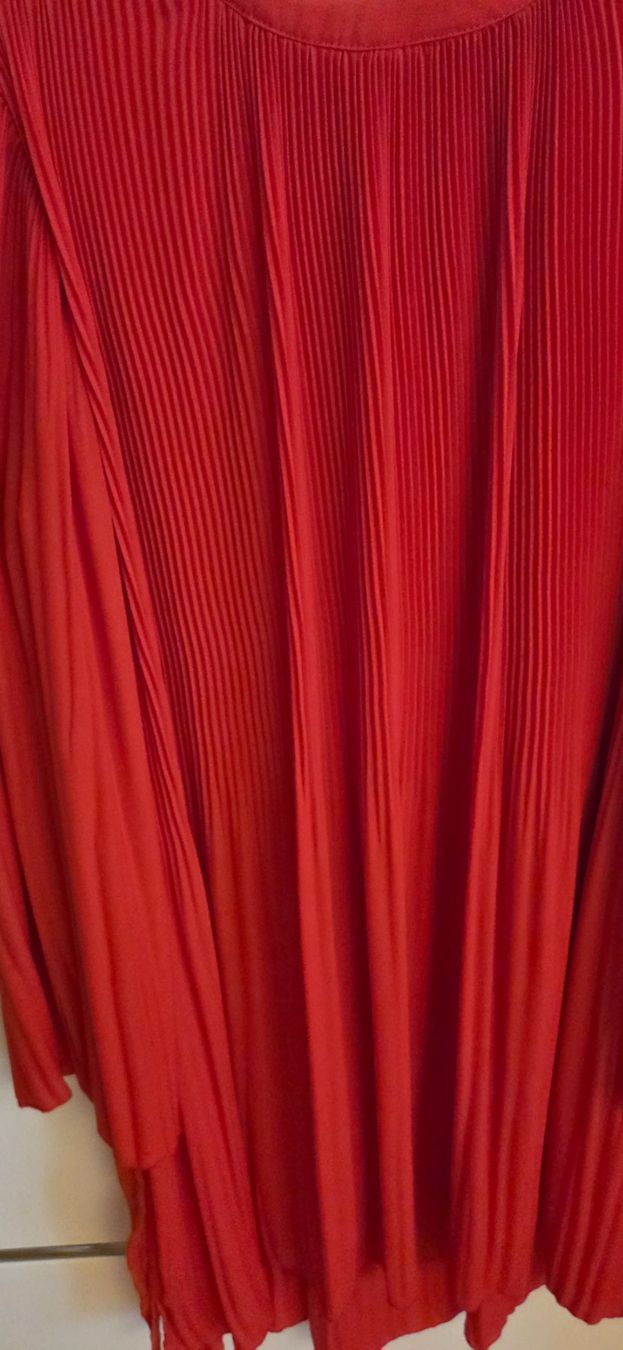 Zara Vestiti: Zara - Rotes Plissee Kleid – Usato da Zürich venduto da Nala2811 5
