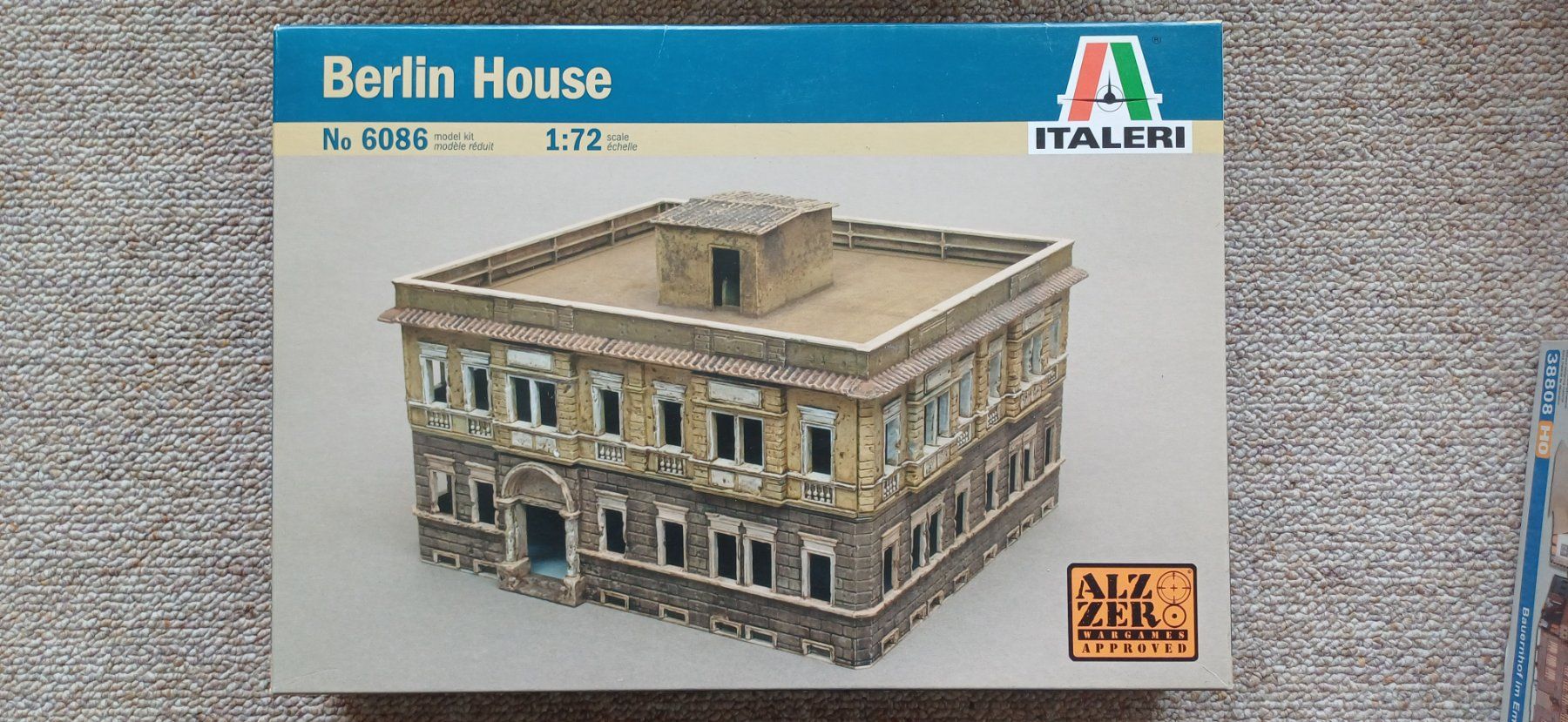 Italeri Kit di modellismo & Modellini statici: Berlin House 1:72  Italeri 6086 – Usato da Steffisburg venduto da ursusmaritimus