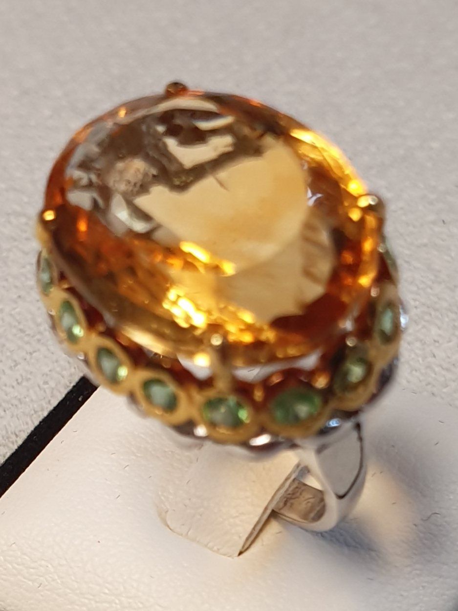 Anelli: Ring mit grossem Citrin und Peridots Grösse 58 – Nuovo (secondo la descrizione) da Zürich venduto da benedikt12 1