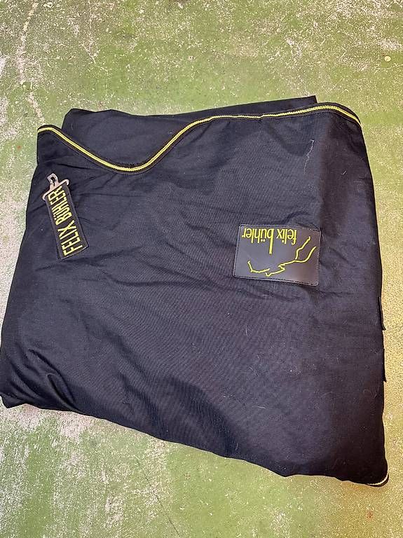 Felix Bühler Coperte: Pferdedecke 200gr – Usato da Oberhasli venduto da Sfr0