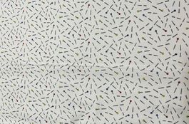 Patchworkstoff weiss mit Stecknadeln bunt