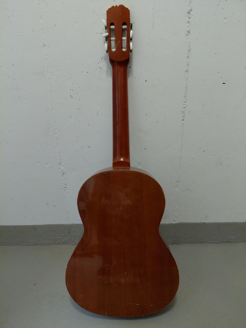 Instruments de musique: Akkustik-Gitarre, gebraucht – D'occasion à Schwyz par Gilmour83 1
