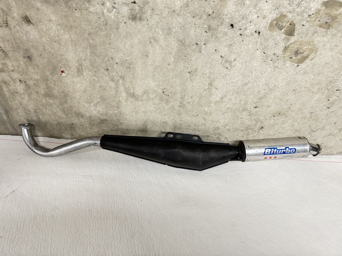 Ciclomotori: Échappement bi turbo – Difettoso da Carouge GE venduto da Alfredani