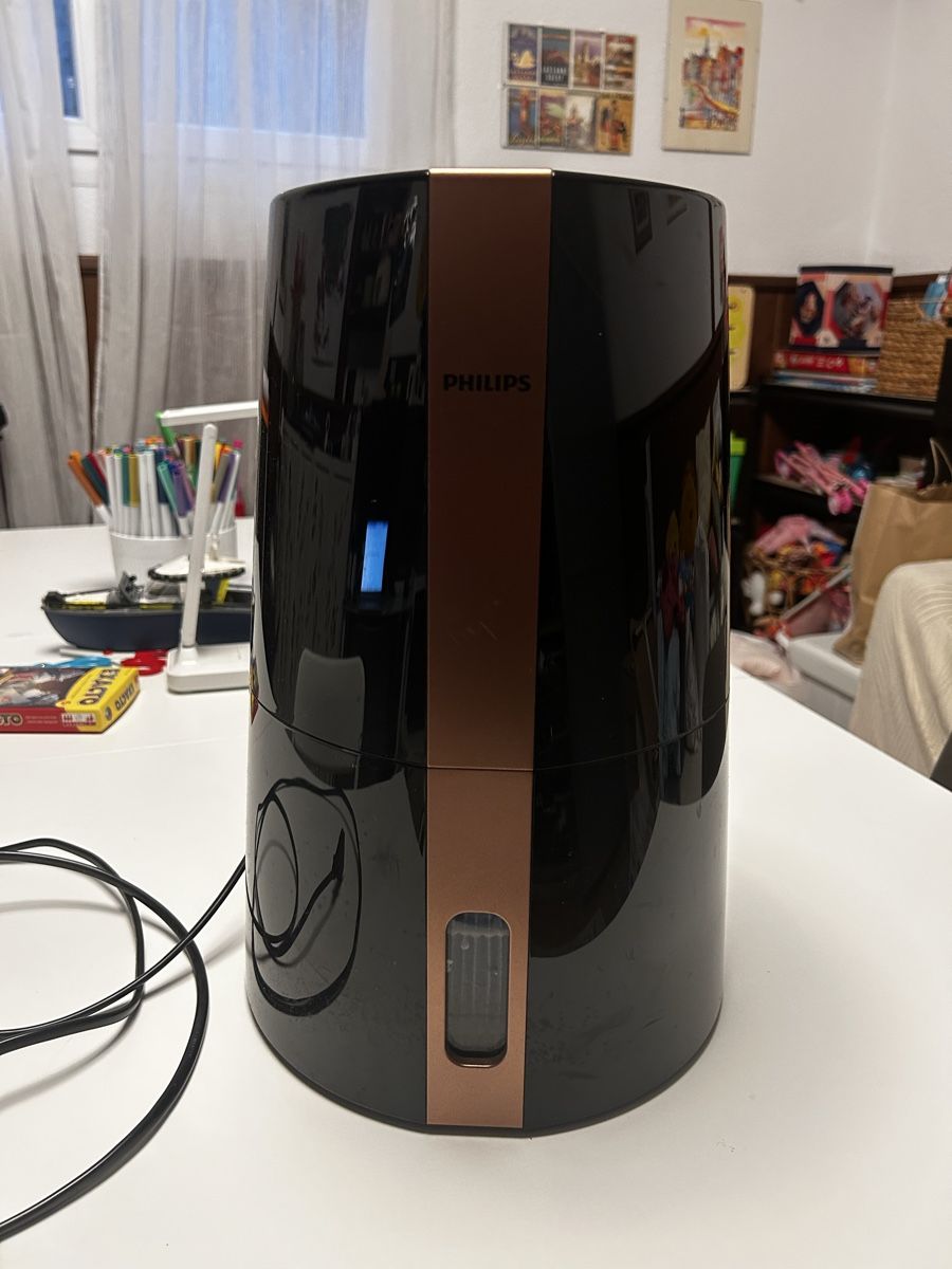 Philips Umidificatori d'aria: Humidificateur Philips HU3918/10 – Usato da Mont-sur-Rolle venduto da Rizzoalma