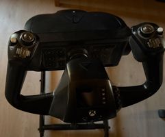 Flight Yoke / Rudder Pedal / Stand für Flugsimulator