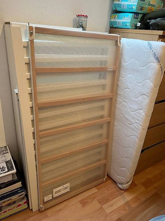 Ikea Letti: Lit bébé évolutif Ikea STUVA – Usato da Montherod venduto da lep_cq59 3