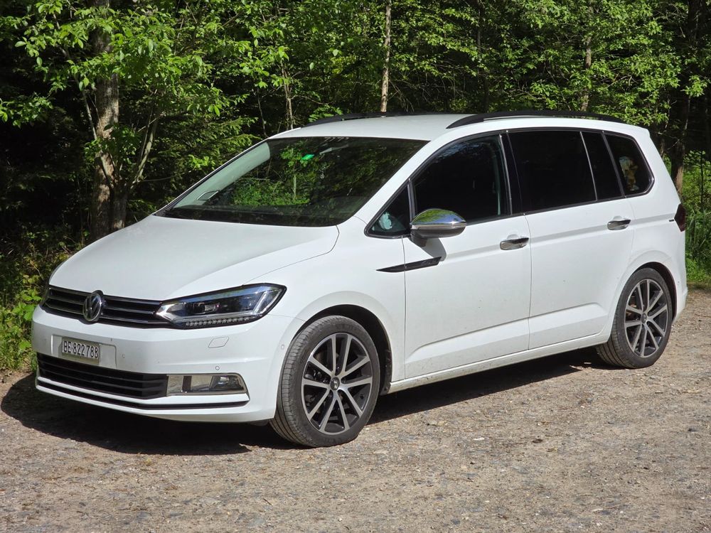 VW Touran 2.0TDI Highline Vollausgestattet frisch geprüft!!