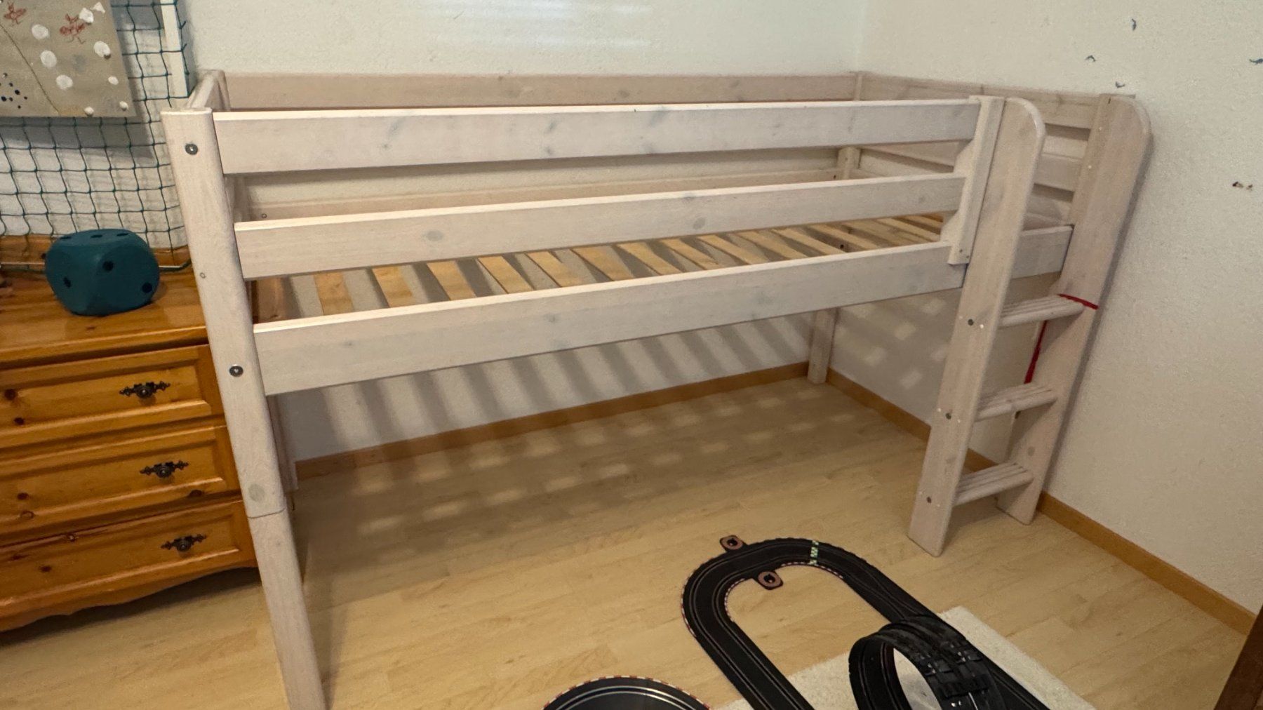 Flexa Letti: Kinderbett Flexa – Usato da Winterthur venduto da ema_qj7f