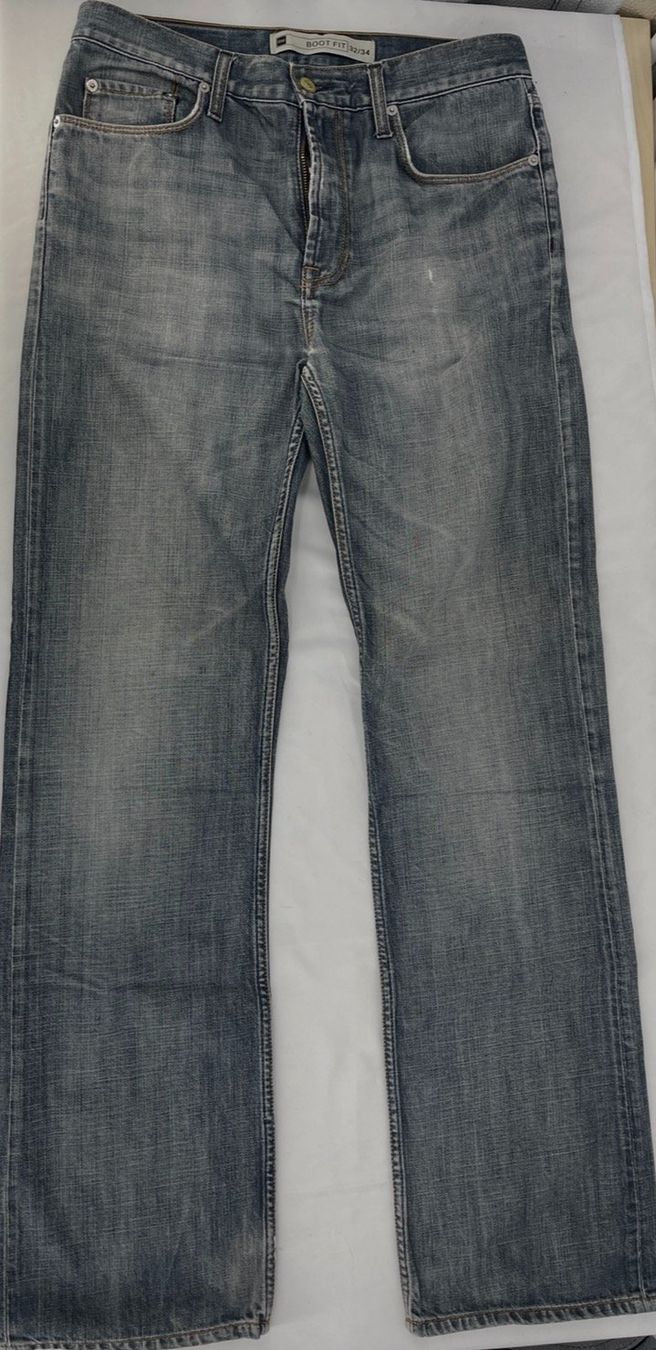 Gap Jeans: GAP jeans bootfit 32/34 – Usato da Lausanne venduto da PlusValue_Lausanne
