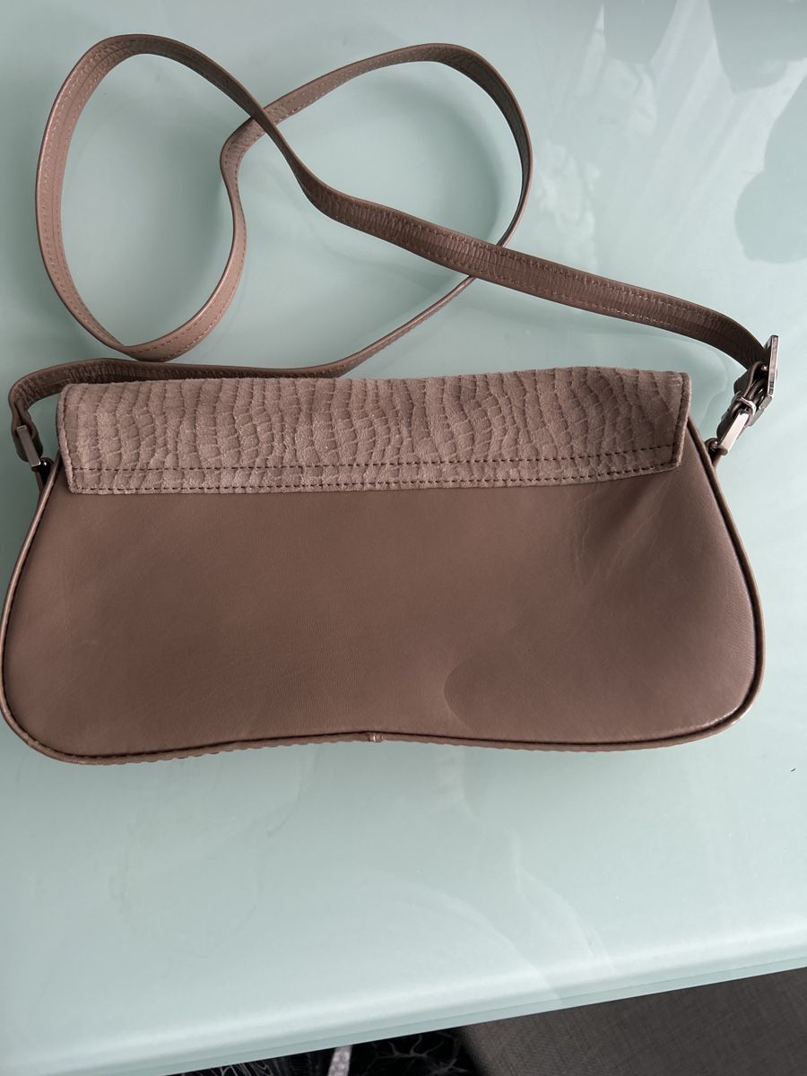 Kaiser Borse da donna: Peter Kaiser Ledertasche Handtasche beige Wildlederoptik – Usato da St.Gallen venduto da lala19 1