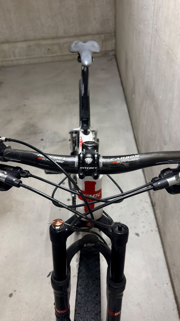 Bixs Velos: Bixs core Team Xtr – Gebraucht aus Winterthur von rob_27dm 3