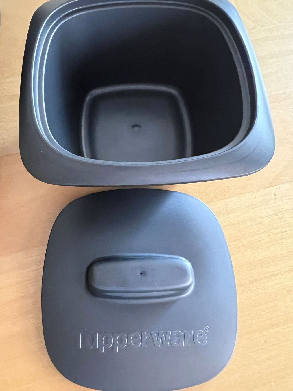 Tupperware Teglie da forno: Lot de cocottes UltraPro Tupperware – Usato da Bernex venduto da isa_c5fr 7
