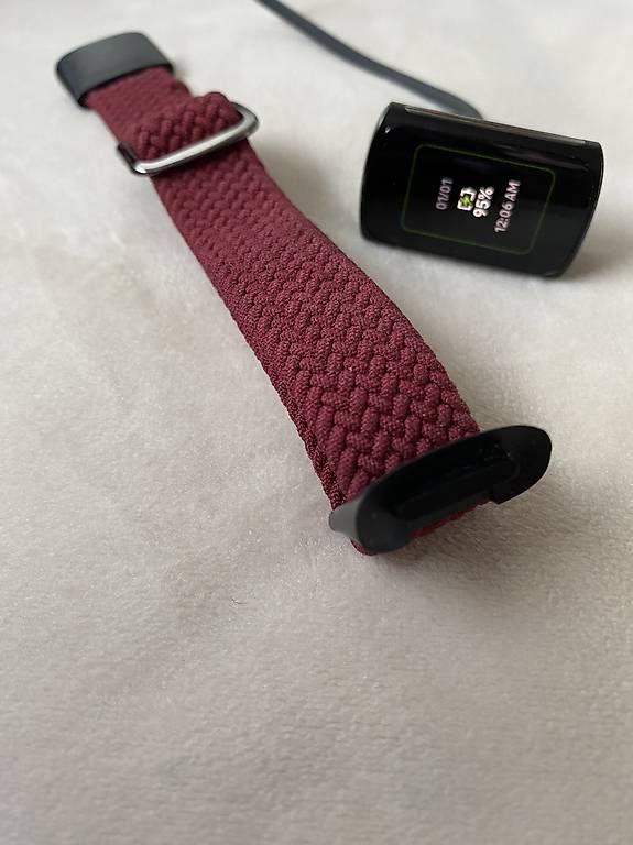 Fitbit Smartwatch: Smartwatch Fitbit Charge 6 – Gebraucht aus Bern von Mondol 2