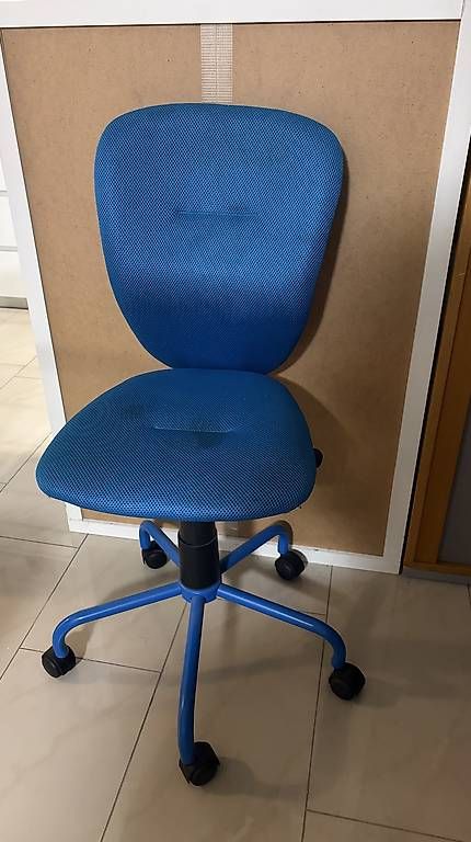Stühle: Bürostuhl blau – Gebraucht aus Othmarsingen von pra51