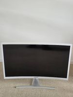Monitor Medion 31,5 Zoll Full HD Curved