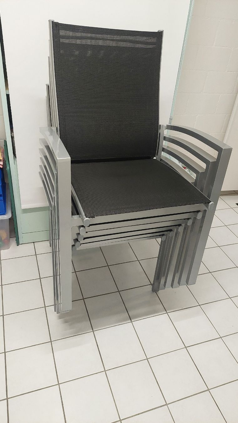 Chaises: Gartenstühle (2, 4 oder 6) – D'occasion à Birmensdorf ZH par mib_9lwt 4