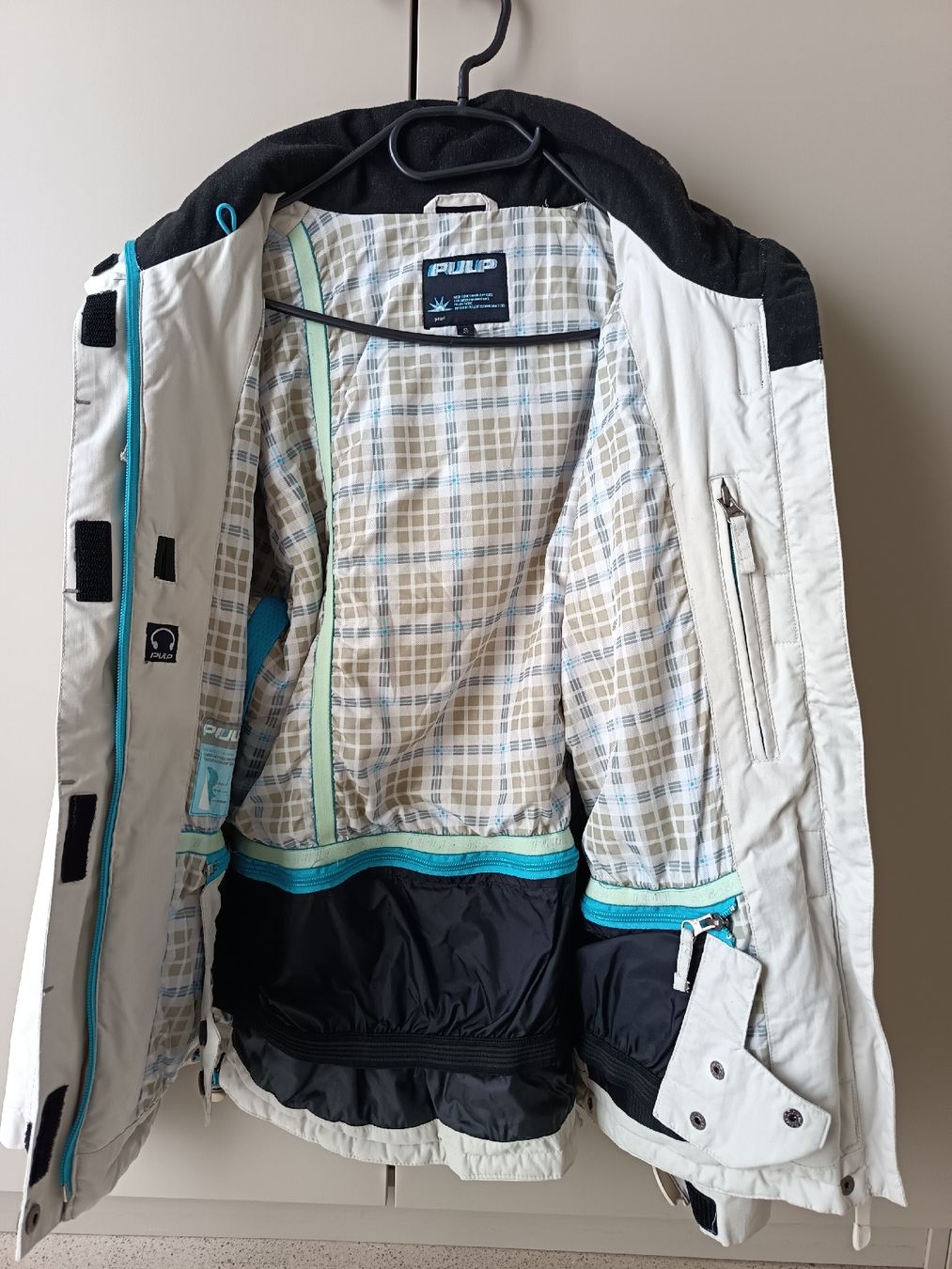 Jacken: Skijacke Pulp beige Gr. S – Gebraucht aus Montlingen von Akitoichiro 3