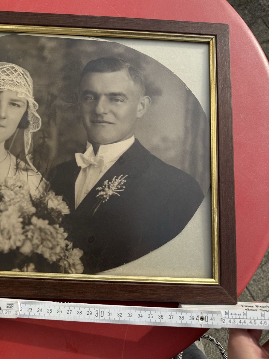 Foto & Immagini: Antikes Hochzeitsfoto, gerahmt – Usato da Niederbüren venduto da Oetschli 1