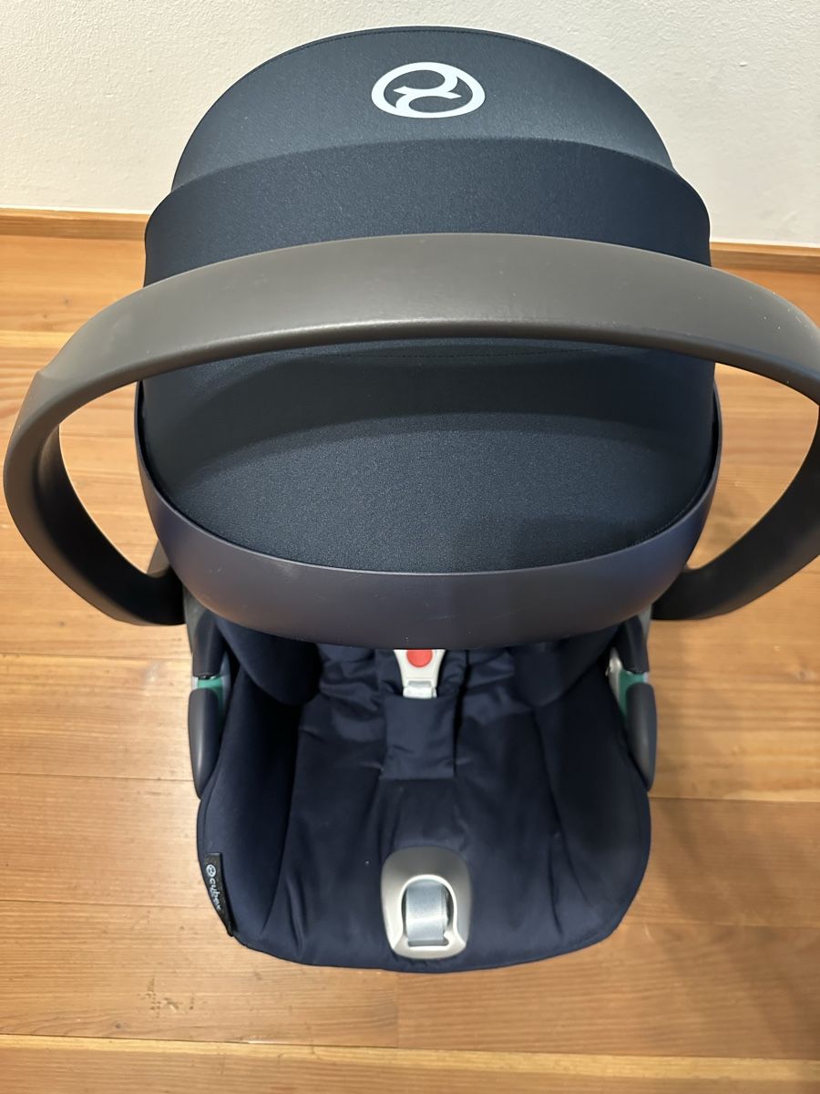 Cybex Auto-Kindersitze: Cybex Cloud Z2 - Babyschale inkl. Base – Gebraucht aus Riehen von Masssi 1