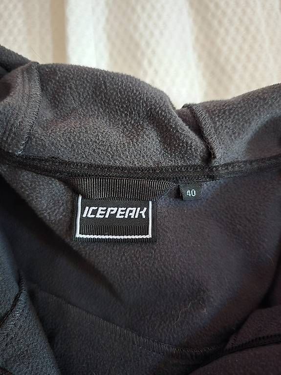 Giacche: Icepack Jacke – Usato da Merenschwand venduto da Juditha786 1
