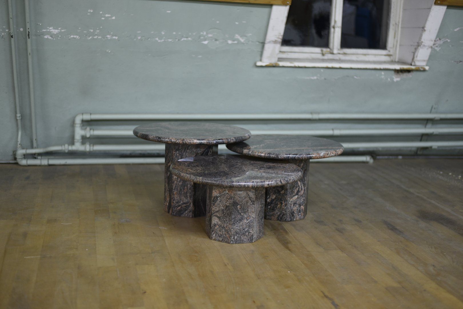 Tavoli: Couchtische aus Granit – Usato da Lichtensteig venduto da UsedIN 5