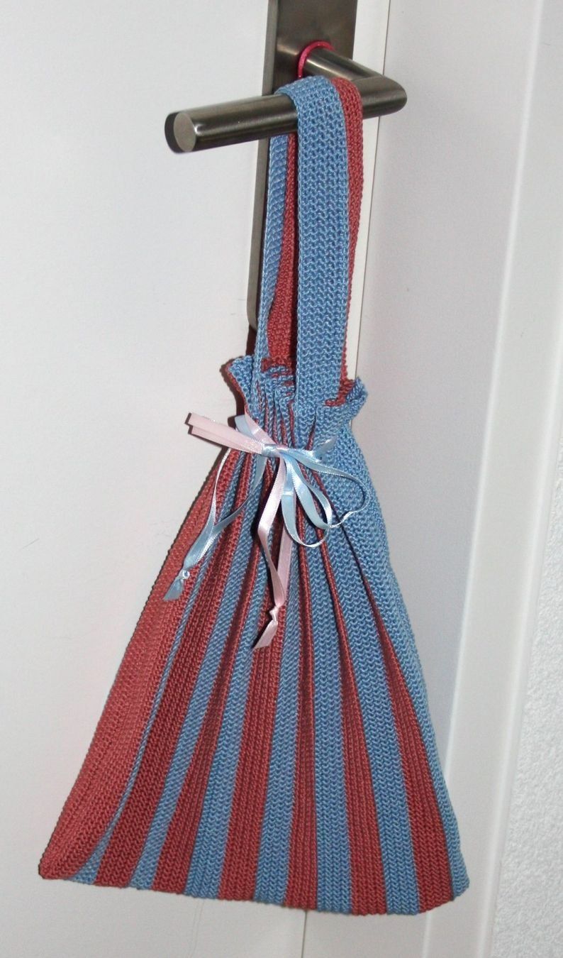 Borse: Handtasche Beuteltasche blau-altrosa NEU – Nuovo (secondo la descrizione) da Flüelen venduto da Diversicum-HandMade