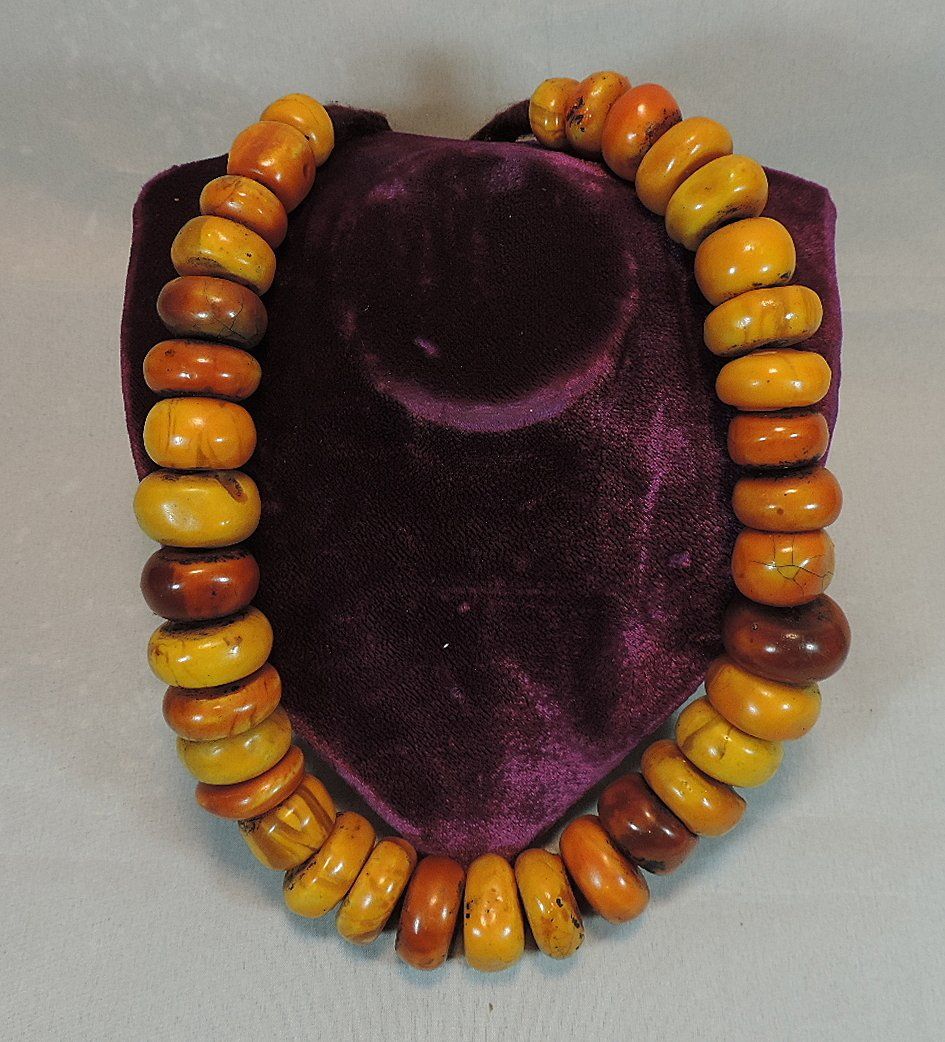 Catenine: Bumble Bee, Berber Halskette mit grossen Perlen – Usato da Duggingen venduto da doogbua