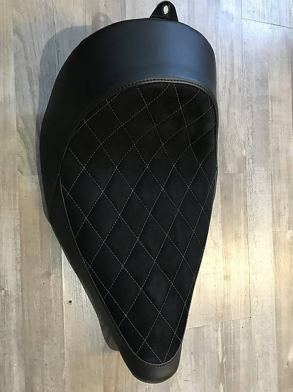 Tutti i ricambio per moto: Harley Davidson Sattel – Usato da Schlieren venduto da motostyling 3