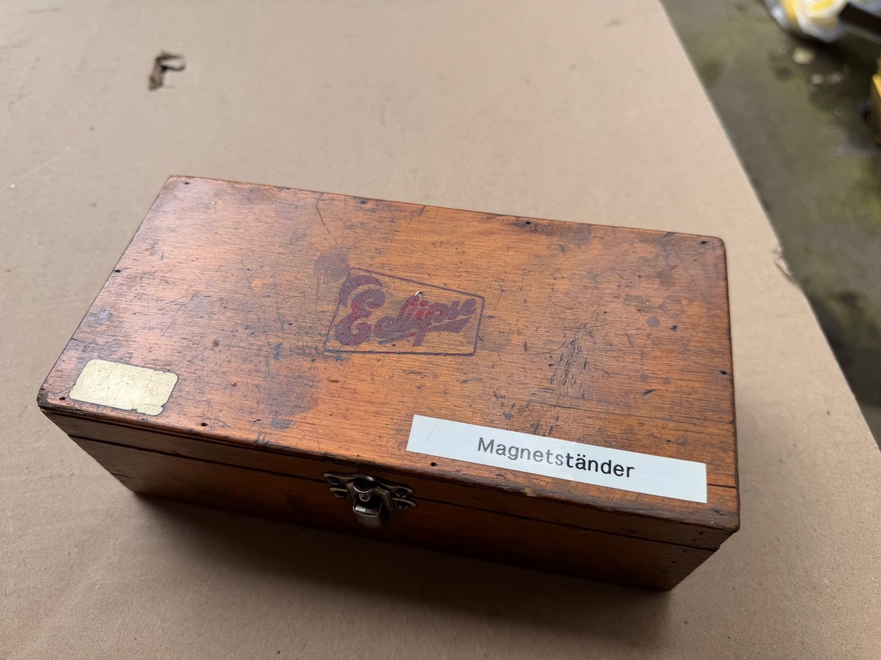 Misurare: Magnetfuss Messstativ mit Holzkasten, Marke Eclipse – Usato da Necker venduto da liq24 4