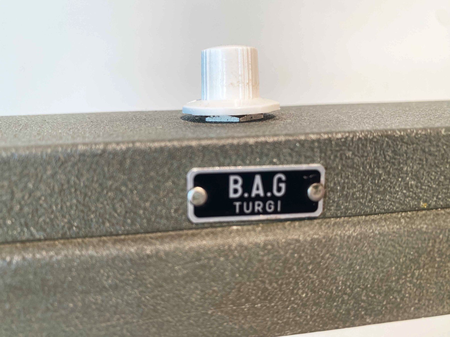 Bag Turgi Lampade: Omnifix Arbeitslampe BAG Turgi – Usato da Beringen venduto da Kultgut 1