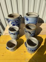 Magnifiques pots à fleurs anciens en céramique bleue!
