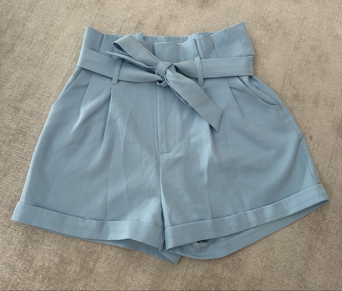 Pantalons: Baby Blue Shorts – Neuf (Voir description) à Zürich par juz_2t2j