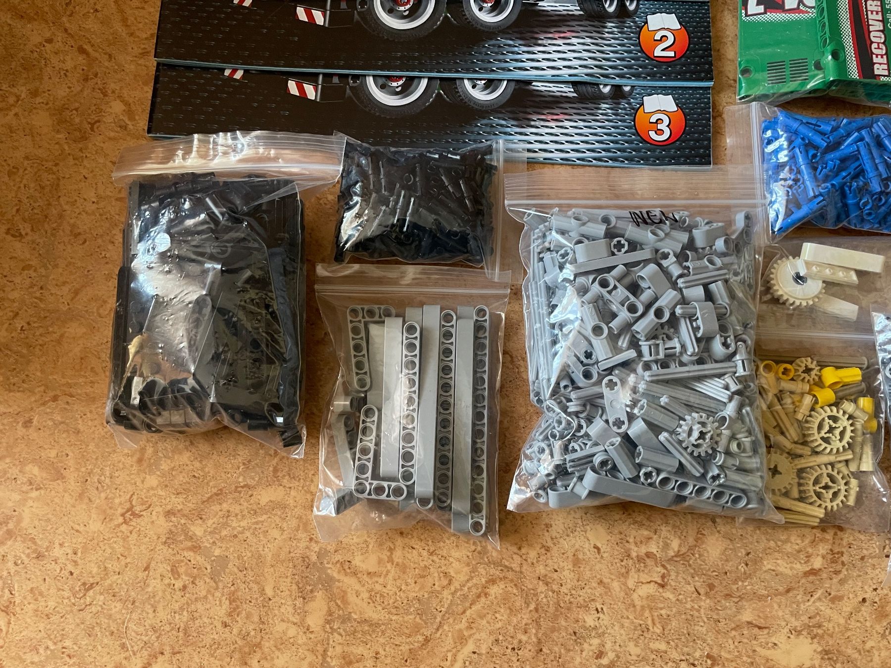 Lego Kit di costruzioni: LEGO Technic 42008 Abschlepptruck – Usato da Airolo venduto da Bagaion99 4