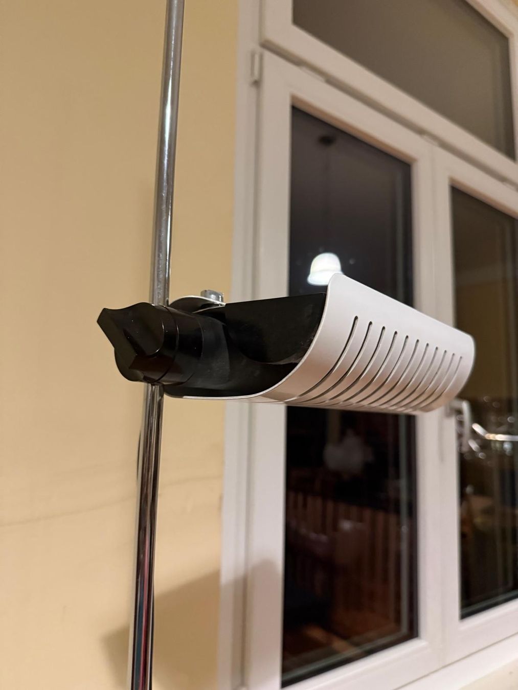 Oluce Lampen: Designer Stehlampe Joe Colombo Oluce 626 Halogen – Gebraucht aus Lichtensteig von Polsterwerk 2