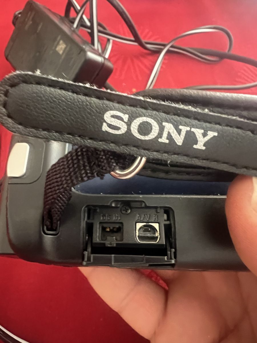 Sony Videocamere: Sony handycam DCR-SX30 – Usato da Zürich venduto da jao_2bx7 4