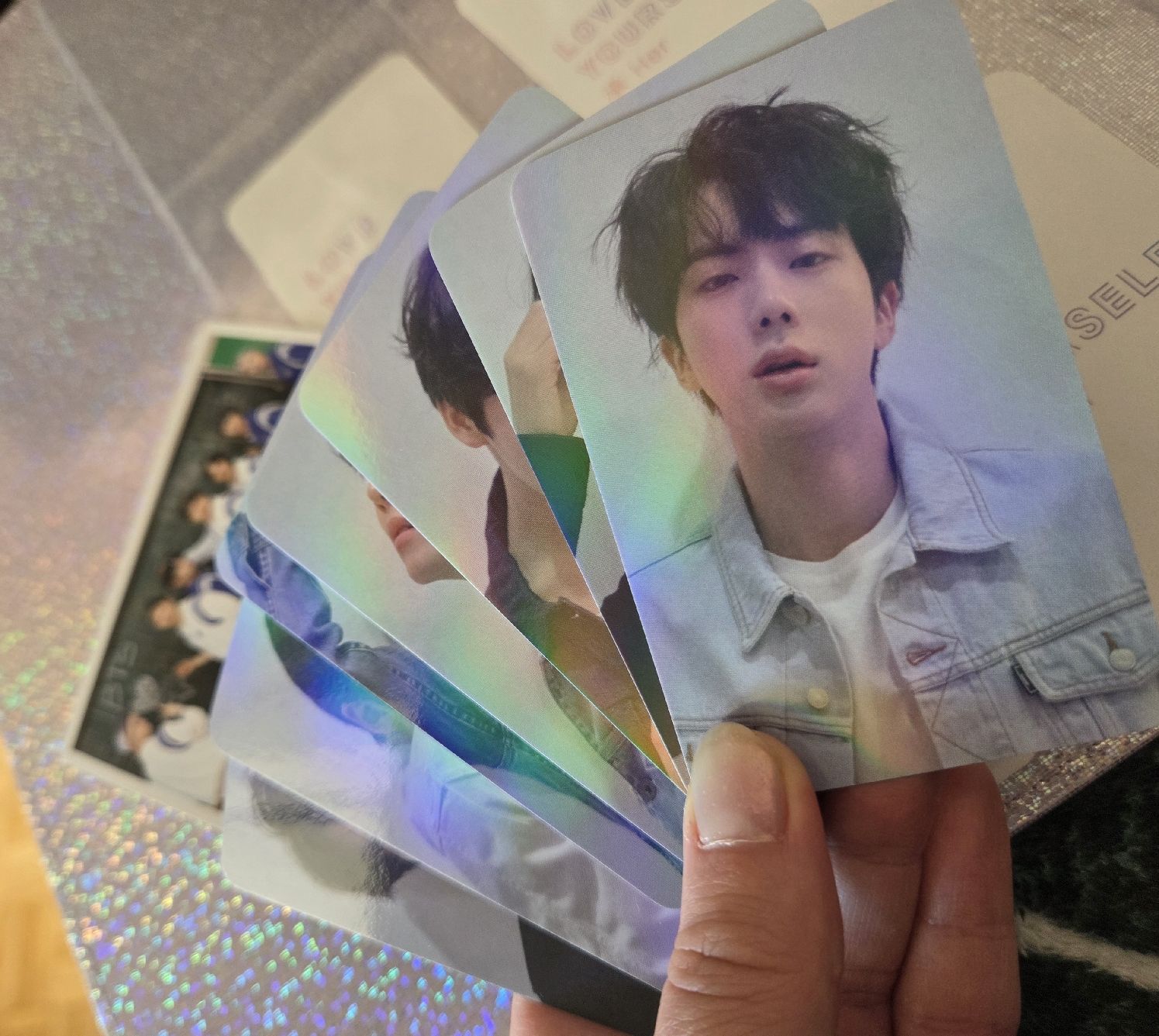 Carte collezionabili: BTS Holo Photocards - Love yourself - TEAR – Nuovo e nell'imballaggio originale da Sennhof (Winterthur) venduto da Hirnschmadder-1 2