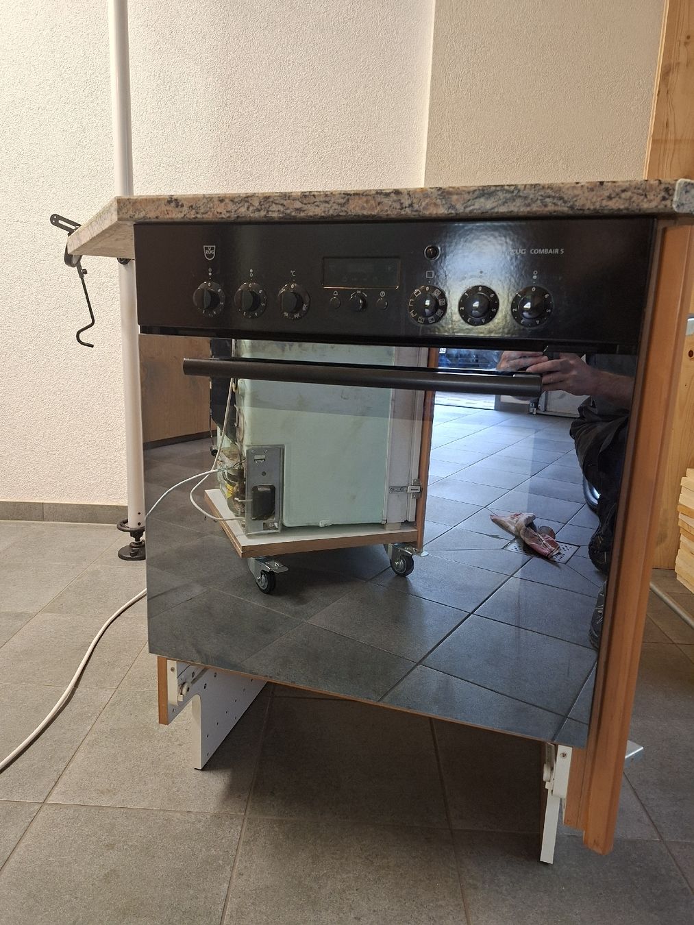 V-Zug Fours: V Zug combair S – D'occasion à Montlingen par mic_x5hx 4