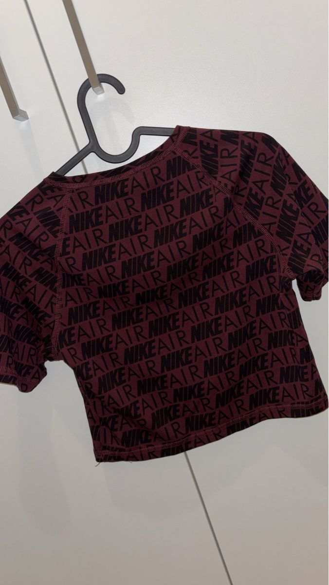 Nike T-Shirts: Original Nike Air Tshirt Bordeaux – Neu (gemäss Beschreibung) aus Glattbrugg von S_ch_ 1