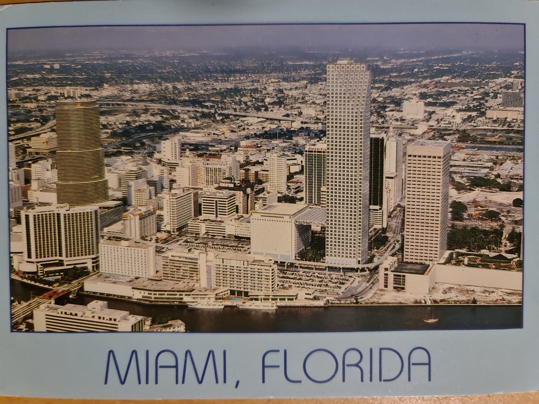 Cartoline postali: Ansichtskarte Miami Florida 1988 – Usato da Dintikon venduto da Vexi